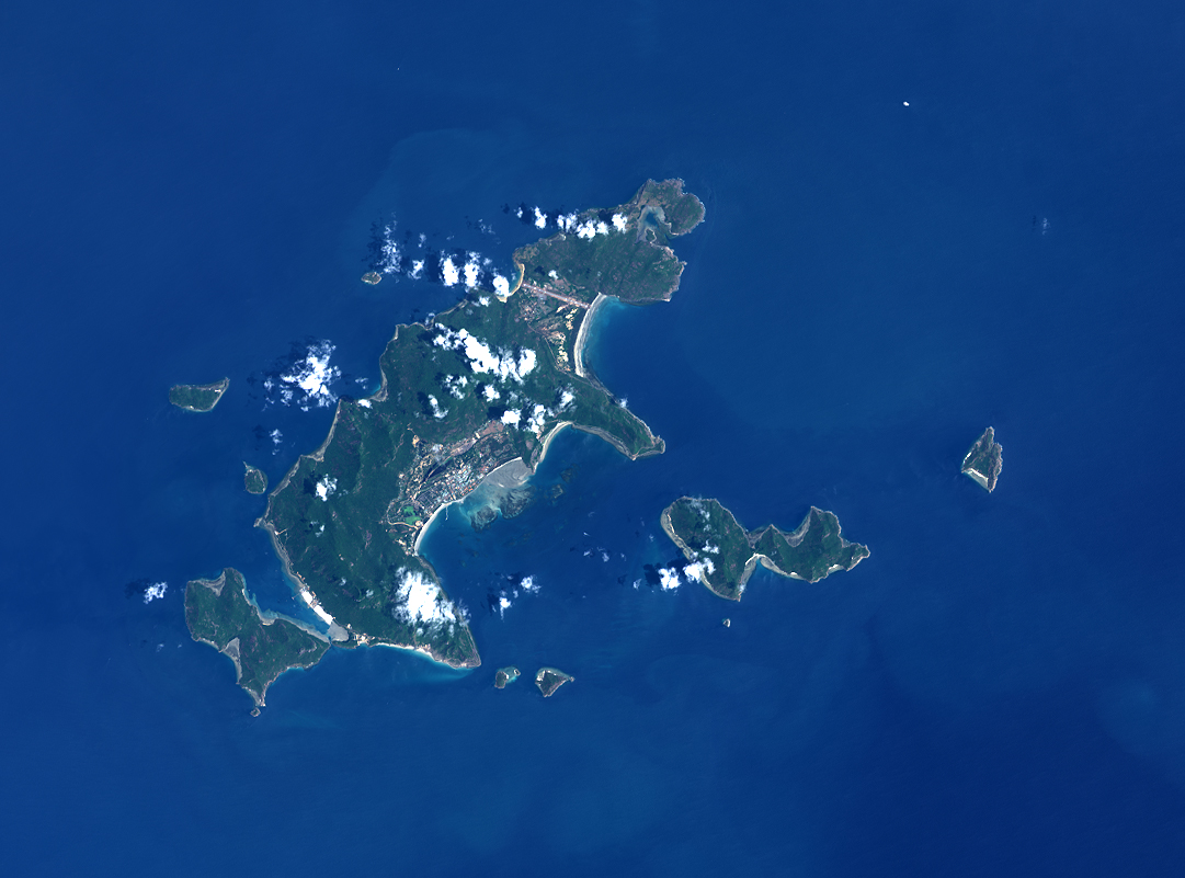 Tropical Islets